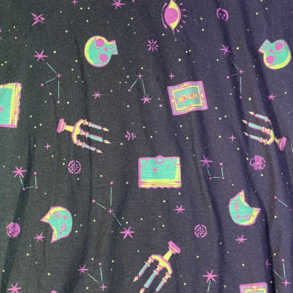 Disney Hocus Pocus Binx Reversible Sweatshirt L/XL Whimsigoth Novelty Kidcore - Picture 4 of 9